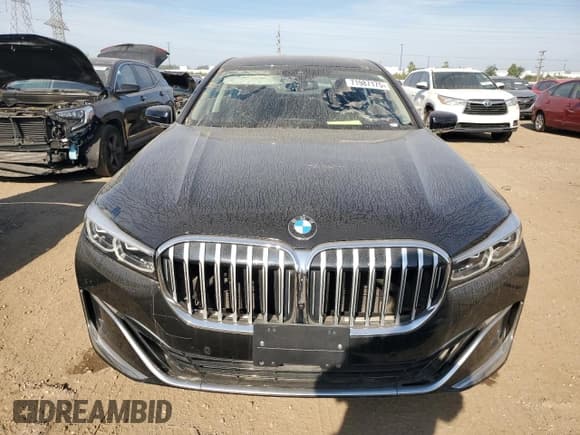 ✅ 2022 BMW 7 Series 740i xDrive • VIN: WBA7T4C02NCH98385 • Lot: 71987175. Listed on Copart with 23,985 mi. Free auction sales archive from the USA and detailed vehicle history report at DreamBid. Image 5.