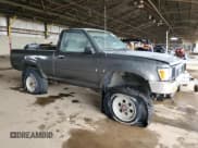 ✅ 1989 Toyota Pickup DLX • VIN: JT4VN01DXK2000300 • Lot: 85559725. Listed on Copart with Not provided. Free auction sales archive from the USA and detailed vehicle history report at DreamBid. Image 6.