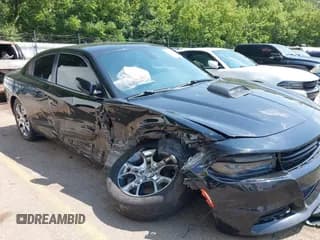 ✅ 2016 Dodge Charger SXT • VIN: 2C3CDXJG0GH140968 • Lot: 39987745. Wystawiony na IAAI z przebiegiem 121 656 mil. Bezpłatny archiwum sprzedaży aukcyjnych z USA i szczegółowy raport historii pojazdu na DreamBid. Zdjęcie 6.