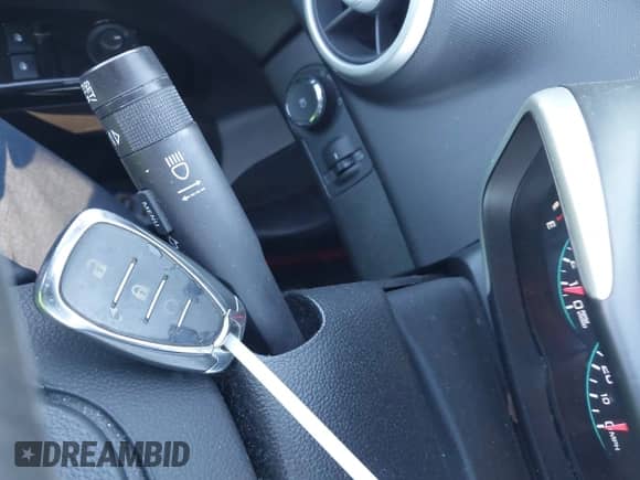 2018 Chevrolet Sonic LT с VIN 1G1JD6SG0J4102813, выставлен на аукционе IAAI как лот 43534007 с пробегом 103 711 миль миль и . История ставок и продаж доступна на DreamBid. Изображение 11.