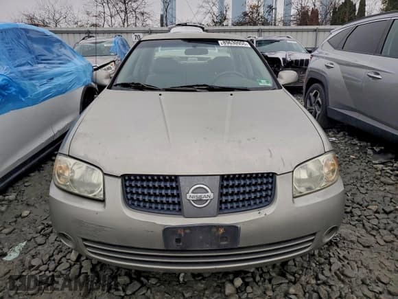 ✅ 2004 Nissan Sentra • VIN: 3N1CB51D74L877067 • Lot: 89630955. Wystawiony na Copart z przebiegiem 141 237 mil. Bezpłatny archiwum sprzedaży aukcyjnych z USA i szczegółowy raport historii pojazdu na DreamBid. Zdjęcie 5.