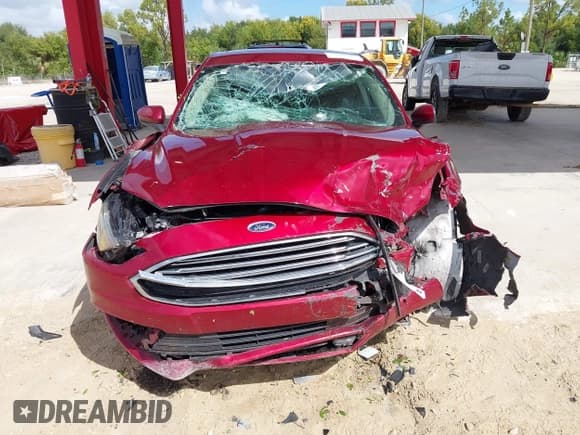 ✅ 2018 Ford Fusion SE • VIN: 3FA6P0HD2JR265295 • Lot: 43410305. Wystawiony na IAAI z przebiegiem 181 666 mil. Bezpłatny archiwum sprzedaży aukcyjnych z USA i szczegółowy raport historii pojazdu na DreamBid. Zdjęcie 11.