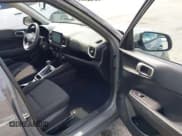 ✅ 2022 Hyundai Venue SE • VIN: KMHRB8A35NU163456 • Lot: 42323261. Listed on IAAI with 20,874 mi. Free auction sales archive from the USA and detailed vehicle history report at DreamBid. Image 5.