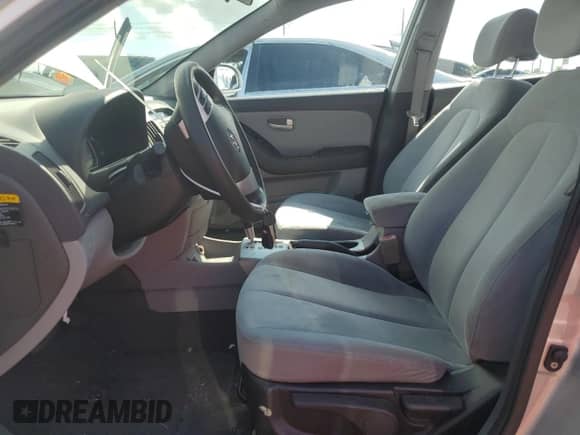 2008 Hyundai Elantra GLS z VIN KMHDU46D28U487564, wystawiony jako Copart lot #73827864 z przebiegiem Nie podano mil oraz Nie do naprawy • Non repairable. Historia ofert i sprzedaży dostępna na DreamBid. Obrazek 7.