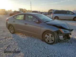 2019 Hyundai Elantra SEL с VIN KMHD84LF0KU736817, выставлен на аукционе Copart как лот 81884965 с пробегом 115 407 миль миль и Списание • Salvage title. История ставок и продаж доступна на DreamBid. Изображение 4.