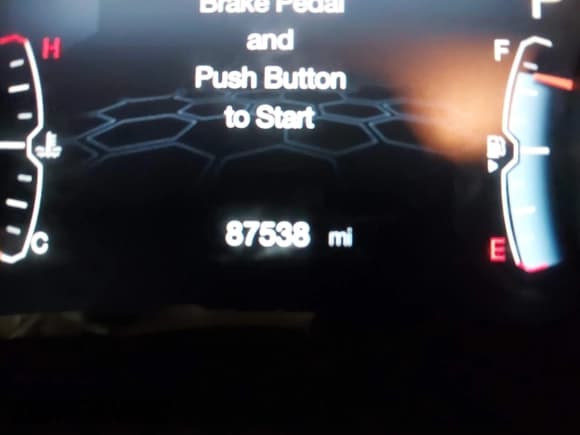 ✅ 2019 Jeep Compass Latitude • VIN: 3C4NJDBB2KT616748 • Lot: 43093628. Listed on IAAI with 87,538 mi. Free auction sales archive from the USA and detailed vehicle history report at DreamBid. Image 7.