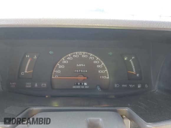 ✅ 1991 Isuzu Pickup S • VIN: 4S1CL11L3M4200638 • Lot: 43324256. Wystawiony na IAAI z przebiegiem 257 509 mil. Bezpłatny archiwum sprzedaży aukcyjnych z USA i szczegółowy raport historii pojazdu na DreamBid. Zdjęcie 7.