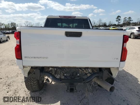 ✅ 2020 Chevrolet Silverado 2500HD LTZ • VIN: 1GC4YPEY5LF219250 • Лот: 45380835. Опубликован ранее на Copart с пробегом 83 871 миль. Бесплатный доступ к архиву аукционных продаж из США и подробный отчёт об истории автомобиля на DreamBid. Изображение 6.