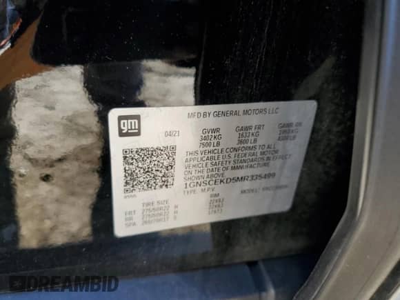 ✅ 2021 Chevrolet Suburban RST • VIN: 1GNSCEKD5MR335499 • Lot: 54932675. Wystawiony na Copart z przebiegiem 147 185 mil. Bezpłatny archiwum sprzedaży aukcyjnych z USA i szczegółowy raport historii pojazdu na DreamBid. Zdjęcie 13.