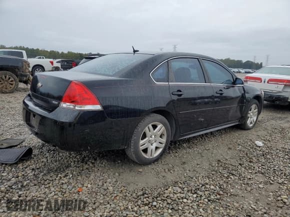 ✅ 2015 Chevrolet Impala LT • VIN: 2G1WB5E35F1127613 • Лот: 79702894. Опубликован ранее на Copart с пробегом 120 363 миль. Бесплатный доступ к архиву аукционных продаж из США и подробный отчёт об истории автомобиля на DreamBid. Изображение 3.
