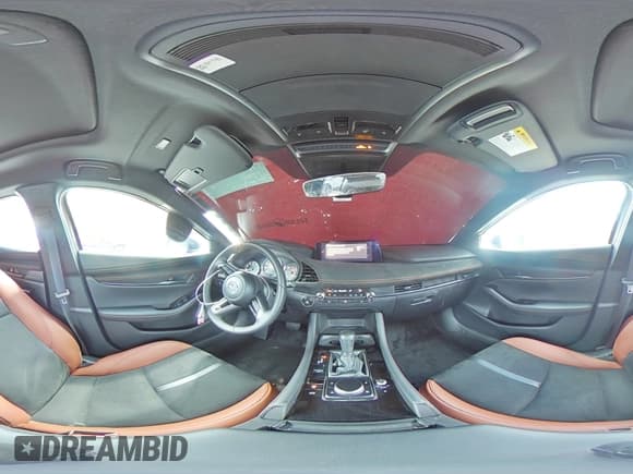 ✅ 2024 Mazda 3 Carbon Edition • VIN: JM1BPBYY4R1704817 • Lot: 82060155. Wystawiony na Copart z przebiegiem 8 435 mil. Bezpłatny archiwum sprzedaży aukcyjnych z USA i szczegółowy raport historii pojazdu na DreamBid. Zdjęcie 14.