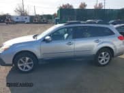 ✅ 2013 Subaru Outback Limited • VIN: 4S4BRDKC6D2215837 • Лот: 43665840. Опубликован ранее на IAAI с пробегом 105 923 миль. Бесплатный доступ к архиву аукционных продаж из США и подробный отчёт об истории автомобиля на DreamBid. Изображение 14.