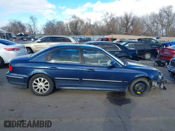 2004 Hyundai Sonata GLS z VIN KMHWF35H04A942974, wystawiony jako IAAI lot #41218153 z przebiegiem 247 513 mil mil oraz . Historia ofert i sprzedaży dostępna na DreamBid. Obrazek 13.