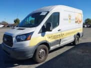 ✅ 2018 Ford Transit • VIN: 1FTYR1CM7JKA52048 • Лот: 43599870. Опубликован ранее на IAAI с пробегом 186 305 миль. Бесплатный доступ к архиву аукционных продаж из США и подробный отчёт об истории автомобиля на DreamBid. Изображение 2.