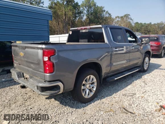 ✅ 2021 Chevrolet Silverado 1500 LTZ • VIN: 3GCUYGED7MG475967 • Lot: 75171234. Wystawiony na Copart z przebiegiem Nie podano. Bezpłatny archiwum sprzedaży aukcyjnych z USA i szczegółowy raport historii pojazdu na DreamBid. Zdjęcie 3.