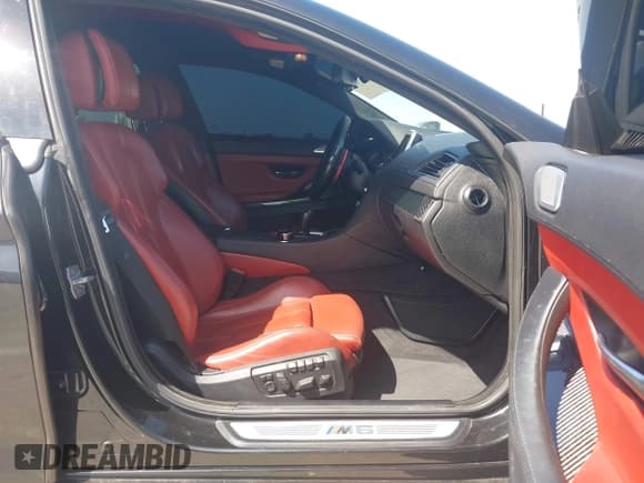 ✅ 2014 BMW M6 • VIN: WBS6C9C52EDV73651 • Lot: 42110470. Listed on IAAI with 127,576 mi. Free auction sales archive from the USA and detailed vehicle history report at DreamBid. Image 5.