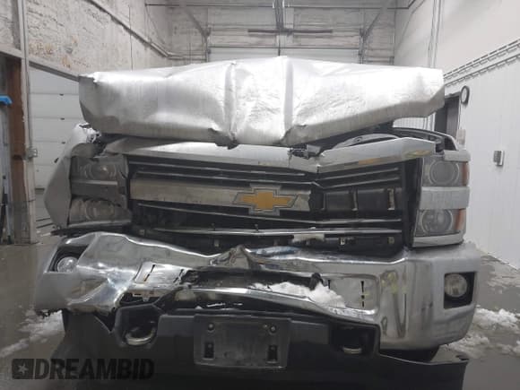 ✅ 2015 Chevrolet Silverado 2500HD LT • VIN: 1GC1KVEG0FF128133 • Lot: 43741035. Listed on IAAI with 47,650 mi. Free auction sales archive from the USA and detailed vehicle history report at DreamBid. Image 12.