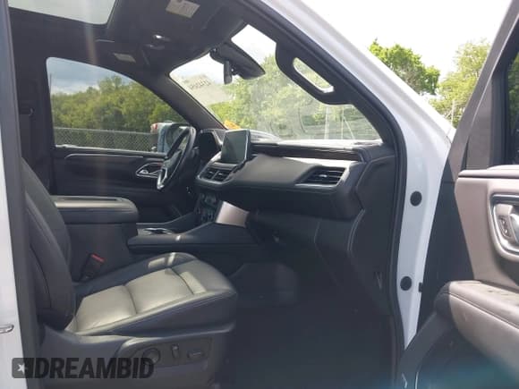 ✅ 2021 Chevrolet Tahoe LT • VIN: 1GNSKNKD1MR441712 • Lot: 42342454. Listed on IAAI with 61,178 mi. Free auction sales archive from the USA and detailed vehicle history report at DreamBid. Image 5.