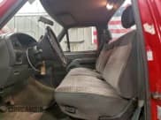 ✅ 1992 Ford F-150 • VIN: 1FTDF15Y6NLA61301 • Lot: 95432735. Listed on Copart with 170,500 mi. Free auction sales archive from the USA and detailed vehicle history report at DreamBid. Image 7.