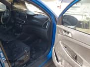 ✅ 2021 Hyundai Tucson SE • VIN: KM8J2CA48MU288992 • Lot: 43239561. Wystawiony na IAAI z przebiegiem Nie podano. Bezpłatny archiwum sprzedaży aukcyjnych z USA i szczegółowy raport historii pojazdu na DreamBid. Zdjęcie 5.