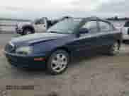 2005 Hyundai Elantra GLS z VIN KMHDN46D75U146640, wystawiony jako Copart lot #81188684 z przebiegiem 223 869 mil mil oraz Szkoda całkowita • Salvage title. Historia ofert i sprzedaży dostępna na DreamBid. Obrazek 1.