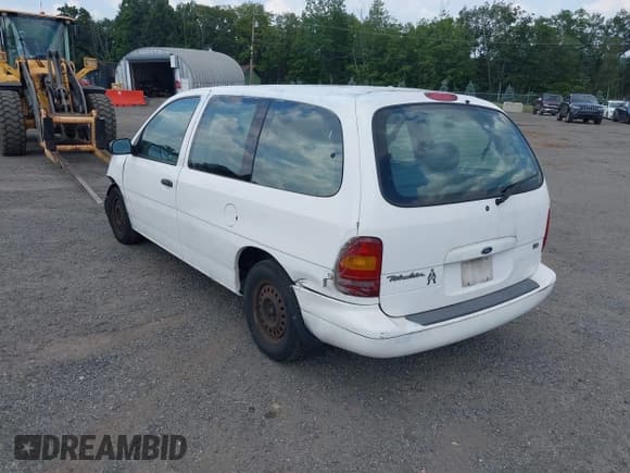 ✅ 1998 Ford Windstar GL • VIN: 2FMZA51U5WBD25281 • Lot: 42740783. Wystawiony na IAAI z przebiegiem 95 520 mil. Bezpłatny archiwum sprzedaży aukcyjnych z USA i szczegółowy raport historii pojazdu na DreamBid. Zdjęcie 3.