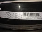 ✅ 2018 Chrysler Pacifica Touring L • VIN: 2C4RC1BGXJR260928 • Lot: 43825608. Wystawiony na IAAI z przebiegiem 147 551 mil. Bezpłatny archiwum sprzedaży aukcyjnych z USA i szczegółowy raport historii pojazdu na DreamBid. Zdjęcie 9.