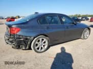 ✅ 2013 BMW 3 Series 335i • VIN: WBA3A9G56DNP37127 • Lot: 84401895. Wystawiony na Copart z przebiegiem 150 941 mil. Bezpłatny archiwum sprzedaży aukcyjnych z USA i szczegółowy raport historii pojazdu na DreamBid. Zdjęcie 3.