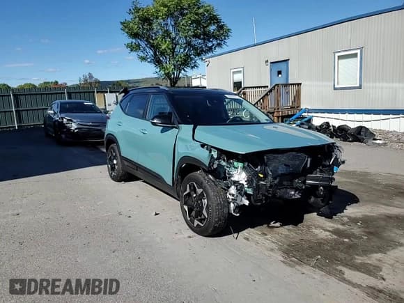 ✅ 2025 Kia Seltos S • VIN: KNDEUCAAXS7803847 • Lot: 86251015. Wystawiony na Copart z przebiegiem 4 473 mil. Bezpłatny archiwum sprzedaży aukcyjnych z USA i szczegółowy raport historii pojazdu na DreamBid. Zdjęcie 15.