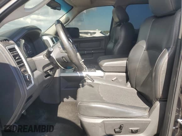 ✅ 2009 Dodge 1500 Sport • VIN: 1D3HB13T89S790245 • Lot: 43727645. Wystawiony na Copart z przebiegiem 209 917 mil. Bezpłatny archiwum sprzedaży aukcyjnych z USA i szczegółowy raport historii pojazdu na DreamBid. Zdjęcie 7.