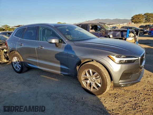 ✅ 2021 Volvo XC60 Momentum • VIN: YV4A22RK5M1840271 • Лот: 94349335. Опубликован ранее на Copart с пробегом 77 323 миль. Бесплатный доступ к архиву аукционных продаж из США и подробный отчёт об истории автомобиля на DreamBid. Изображение 4.