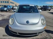 ✅ 2007 Volkswagen Beetle • VIN: 3VWEW31C57M508502 • Лот: 71842205. Опубликован ранее на Copart с пробегом 63 627 миль. Бесплатный доступ к архиву аукционных продаж из США и подробный отчёт об истории автомобиля на DreamBid. Изображение 5.