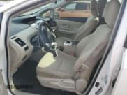 ✅ 2014 Toyota Prius Three • VIN: JTDZN3EU5EJ000194 • Лот: 82744655. Опубликован ранее на Copart с пробегом 234 901 миль. Бесплатный доступ к архиву аукционных продаж из США и подробный отчёт об истории автомобиля на DreamBid. Изображение 7.