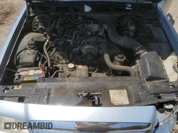 ✅ 2001 Ford Crown Victoria • VIN: 2FAFP73W61X190913 • Lot: 53063475. Listed on Copart with 151,527 mi. Free auction sales archive from the USA and detailed vehicle history report at DreamBid. Image 11.