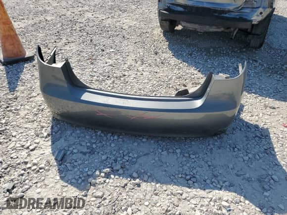 ✅ 2010 Hyundai Elantra GLS • VIN: KMHDU4AD7AU863656 • Lot: 74900154. Wystawiony na Copart z przebiegiem 178 964 mil mil. Skorzystaj z bezpłatnego archiwum sprzedaży aukcyjnych z USA i zobacz szczegółowy raport historii pojazdu na DreamBid. Zdjęcie 12.