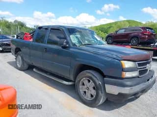 2006 Chevrolet Silverado 1500 Work Truck с VIN 1GCEK19V86E258170, выставлен на аукционе IAAI как лот 42204056 с пробегом 178 251 миль миль и . История ставок и продаж доступна на DreamBid. Изображение 1.