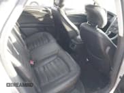 ✅ 2013 Ford Fusion SE • VIN: 3FA6P0HR7DR345997 • Lot: 43807724. Wystawiony na IAAI z przebiegiem 202 830 mil. Bezpłatny archiwum sprzedaży aukcyjnych z USA i szczegółowy raport historii pojazdu na DreamBid. Zdjęcie 8.