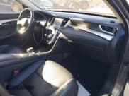 ✅ 2019 Infiniti QX50 Essential • VIN: 3PCAJ5M31KF119246 • Lot: 43652461. Wystawiony na IAAI z przebiegiem 55 230 mil. Bezpłatny archiwum sprzedaży aukcyjnych z USA i szczegółowy raport historii pojazdu na DreamBid. Zdjęcie 5.