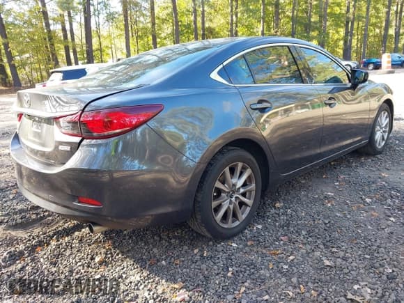 ✅ 2016 Mazda 6 i Sport • VIN: JM1GJ1U58G1420214 • Lot: 43500949. Listed on IAAI with 105,048 mi. Free auction sales archive from the USA and detailed vehicle history report at DreamBid. Image 4.