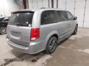 ✅ 2017 Dodge Grand Caravan SXT • VIN: 2C4RDGCG1HR554176 • Lot: 43617027. Wystawiony na IAAI z przebiegiem 217 653 mil. Bezpłatny archiwum sprzedaży aukcyjnych z USA i szczegółowy raport historii pojazdu na DreamBid. Zdjęcie 4.