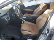 ✅ 2017 Lexus NX 200t • VIN: JTJBARBZXH2096755 • Лот: 92943445. Опубликован ранее на Copart с пробегом 116 569 миль. Бесплатный доступ к архиву аукционных продаж из США и подробный отчёт об истории автомобиля на DreamBid. Изображение 7.