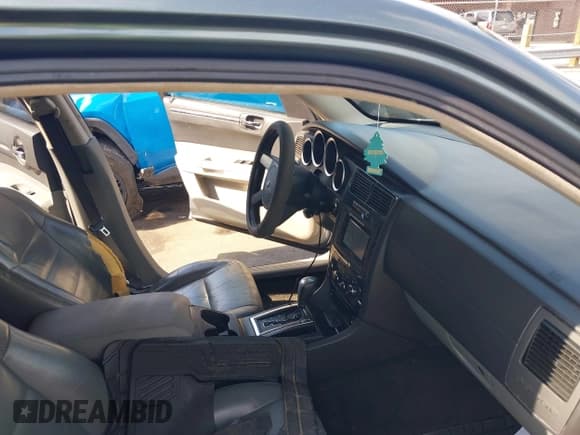 ✅ 2005 Dodge Magnum RT • VIN: 2D4GV58235H164951 • Lot: 42325563. Listed on IAAI with 177,746 mi. Free auction sales archive from the USA and detailed vehicle history report at DreamBid. Image 5.