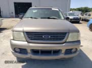 ✅ 2002 Ford Explorer XLT • VIN: 1FMZU63K02UD60484 • Lot: 57125655. Wystawiony na Copart z przebiegiem 288 869 mil. Bezpłatny archiwum sprzedaży aukcyjnych z USA i szczegółowy raport historii pojazdu na DreamBid. Zdjęcie 5.