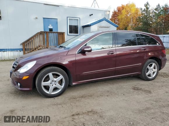 ✅ 2010 Mercedes-Benz R 350 • VIN: 4JGCB6FE1AA108406 • Lot: 77874934. Listed on Copart with 154,036 mi. Free auction sales archive from the USA and detailed vehicle history report at DreamBid. Image 1.