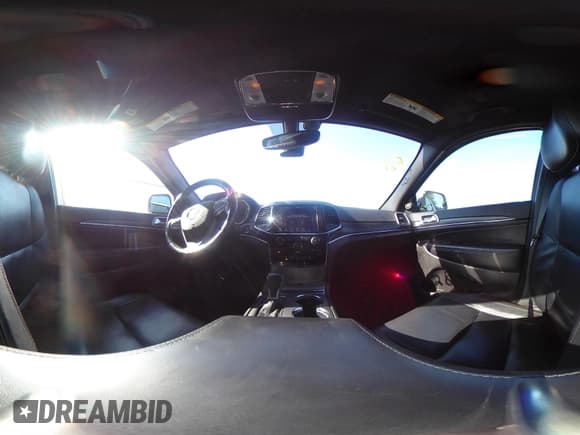 ✅ 2020 Jeep Grand Cherokee Limited X • VIN: 1C4RJFBG9LC101655 • Lot: 42788228. Listed on IAAI with 69,638 mi. Free auction sales archive from the USA and detailed vehicle history report at DreamBid. Image 19.