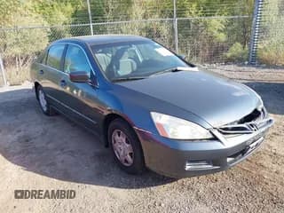 ✅ 2007 Honda Accord LX • VIN: JHMCM56467C020768 • Lot: 43325150. Listed on IAAI with 137,766 mi. Free auction sales archive from the USA and detailed vehicle history report at DreamBid. Image 1.