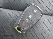 ✅ 2023 Chevrolet Bolt EV 2LT • VIN: 1G1FX6S09P4189152 • Lot: 42155192. Wystawiony na IAAI z przebiegiem 26 137 mil. Bezpłatny archiwum sprzedaży aukcyjnych z USA i szczegółowy raport historii pojazdu na DreamBid. Zdjęcie 11.