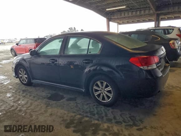 ✅ 2011 Subaru Legacy Premium Power Moon • VIN: 4S3BMBG61B3227640 • Лот: 94265535. Опубликован ранее на Copart с пробегом 129 268 миль. Бесплатный доступ к архиву аукционных продаж из США и подробный отчёт об истории автомобиля на DreamBid. Изображение 2.