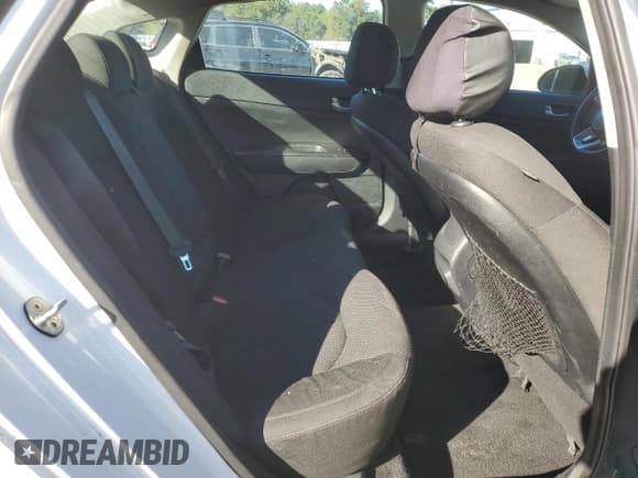 ✅ 2020 Kia Optima LX • VIN: 5XXGT4L37LG430064 • Lot: 82750315. Listed on Copart with 105,859 mi. Free auction sales archive from the USA and detailed vehicle history report at DreamBid. Image 10.