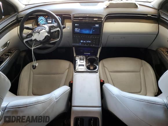 ✅ 2022 Hyundai Tucson Limited • VIN: 5NMJECAE8NH116541 • Lot: 64315814. Wystawiony na Copart z przebiegiem 34 788 mil. Bezpłatny archiwum sprzedaży aukcyjnych z USA i szczegółowy raport historii pojazdu na DreamBid. Zdjęcie 8.